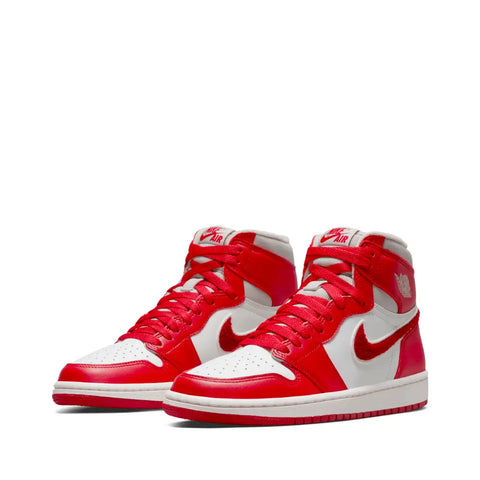 Air Jordan 1 High Varsity Red (W) - Sneakers