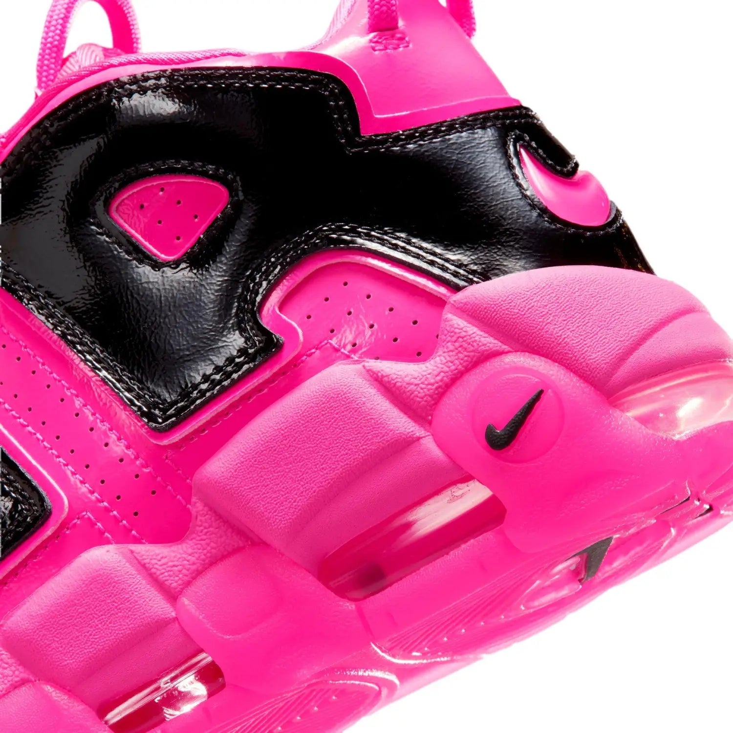 Wmns Nike Air More Uptempo SE Pink Blast