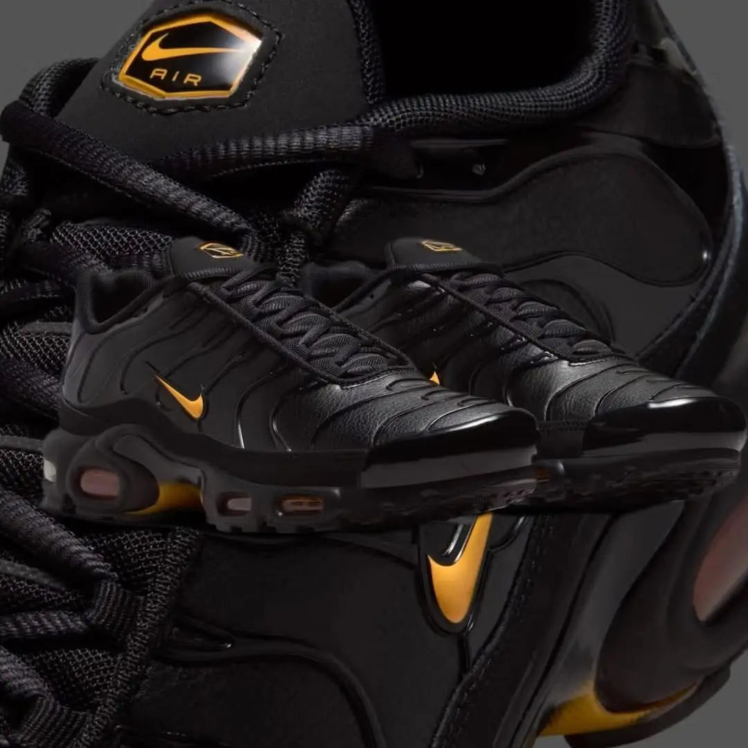 Nike Air Max Plus PRM Laser Orange