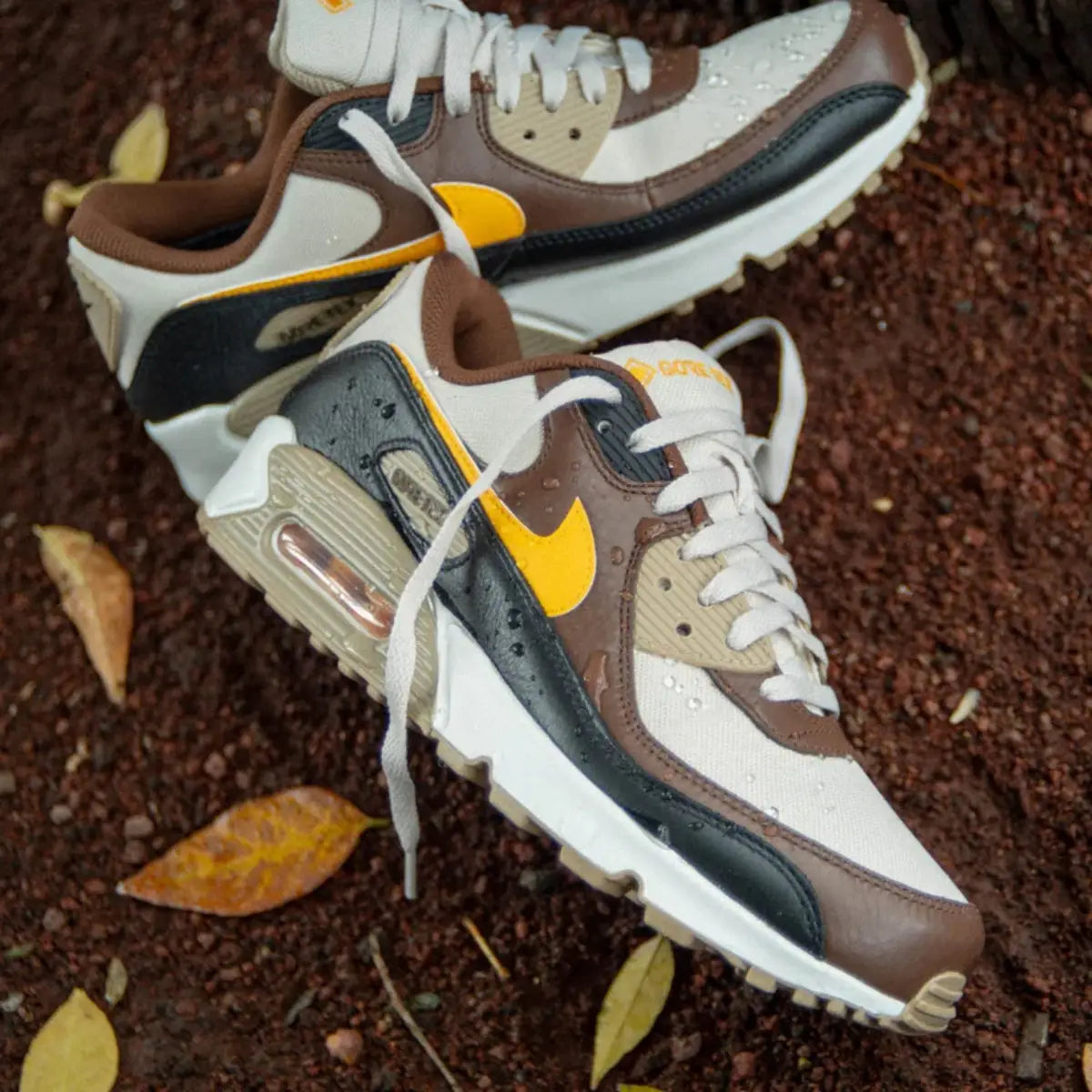 Air Max 90 Gore-Tex Cacao Wow Light Orewood Brown