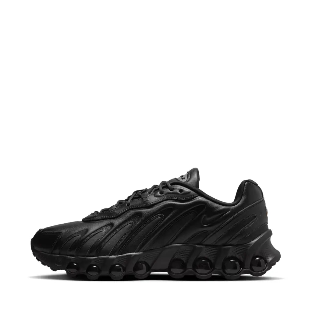 Nike Air Max DN8 Leather Triple Black - Sneakers
