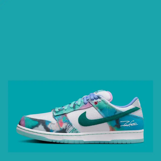 Nike SB Dunk Low x Futura Laboratories - Sneakers