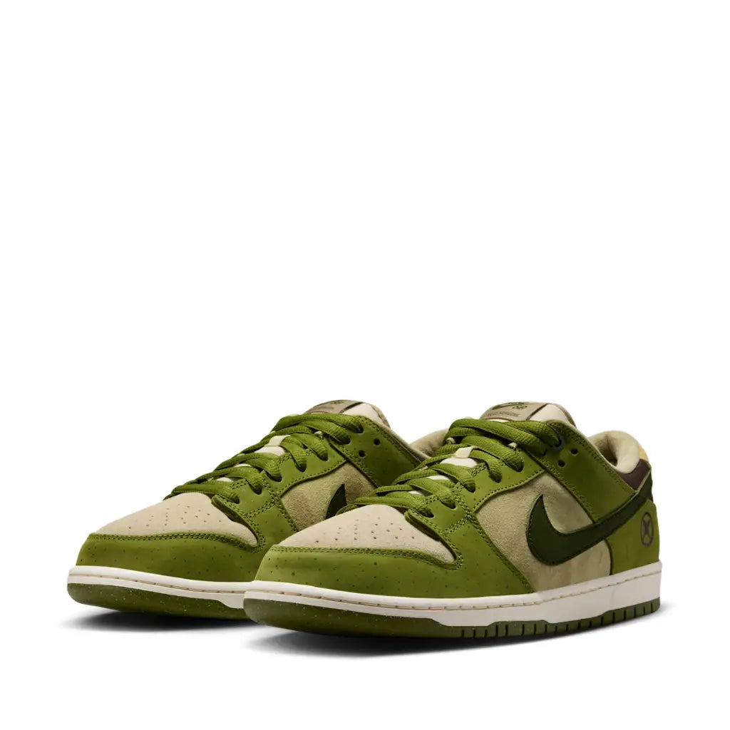 Nike SB Dunk Low x Yuto Matcha - Sneakers