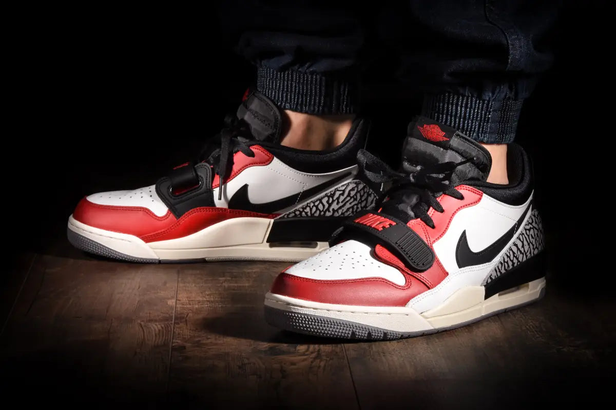 Air Jordan Legacy 312 Low Chicago