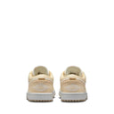 Wmns Air Jordan 1 Low SE Team Gold - Sneakers