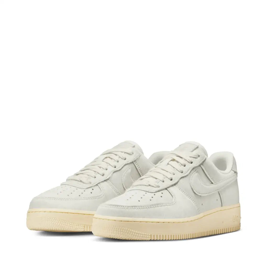 Wmns Nike Air Force 1 Low Pony Hair - Sneakers